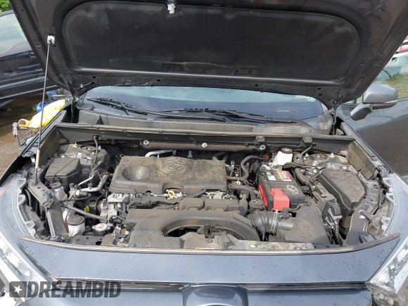 2020 Toyota RAV4 XLE with VIN 2T3W1RFV4LC040257, listed as a IAAI auction lot 42448299 with 77,618 mi miles and . Bid and sale history available at DreamBid. Image 10.