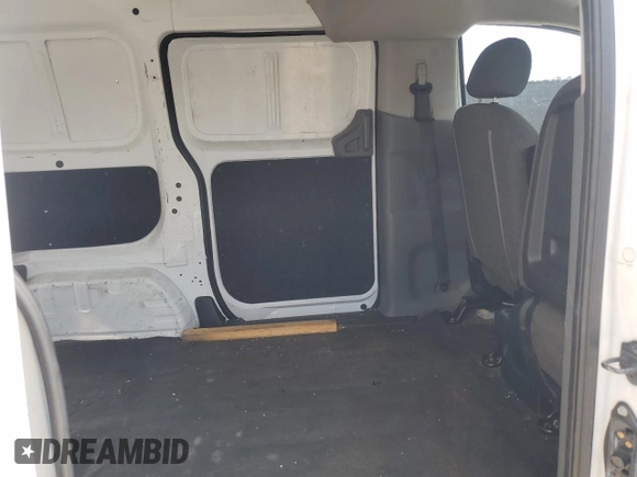 2017 Nissan NV200 S z VIN 3N6CM0KN6HK710399, wystawiony jako Copart lot #58844835 z przebiegiem 169 858 mil mil oraz Szkoda całkowita • Salvage title. Historia ofert i sprzedaży dostępna na DreamBid. Obrazek 11.