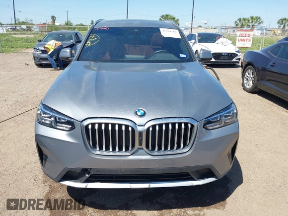 2024 BMW X3 sDrive30i z VIN 5UX43DP09R9W84494, wystawiony jako IAAI lot #41981761 z przebiegiem 14 066 mil mil oraz . Historia ofert i sprzedaży dostępna na DreamBid. Obrazek 6.