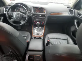 2010 Audi Q5 Premium Plus z VIN WA1LKAFP9AA062052, wystawiony jako Copart lot #56787055 z przebiegiem 122 925 mil mil oraz Czysty tytuł • Clean title. Historia ofert i sprzedaży dostępna na DreamBid. Obrazek 8.