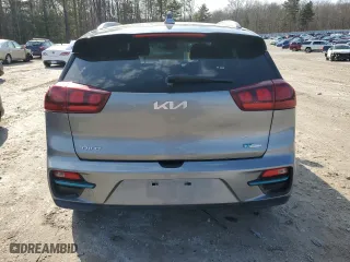 2022 Kia Niro EV S with VIN KNDCC3LG3N5121923, listed as a Copart auction lot 49021805 with 37,890 mi miles and Salvage Title. Bid and sale history available at carsss.com. Image 6.