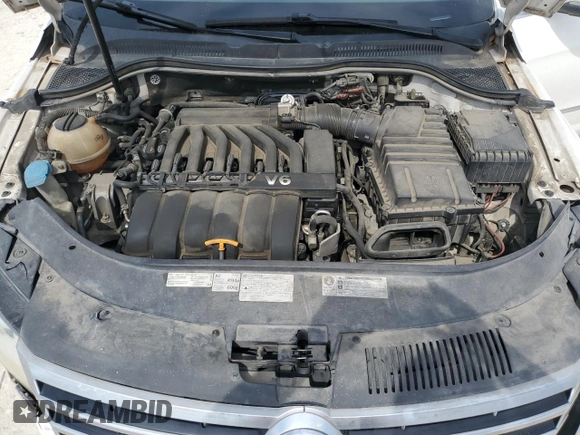 2013 Volkswagen CC VR6 Lux with VIN WVWHU7AN7DE508906, listed as a Copart auction lot 51809335 with 115,679 mi miles and Salvage Title. Bid and sale history available at carsss.com. Image 12.