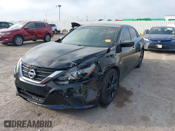 2017 Nissan Altima SV with VIN 1N4AL3AP5HC167723, listed as a IAAI auction lot 41500427 with 113,174 mi miles and . Bid and sale history available at DreamBid. Image 6.