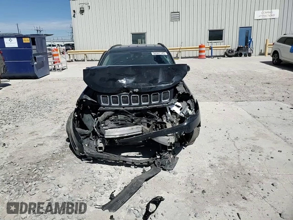 2018 Jeep Compass Limited with VIN 3C4NJDCB5JT332771, listed as a Copart auction lot 50347145 with 173,687 mi miles and Salvage Title. Bid and sale history available at DreamBid. Image 11.