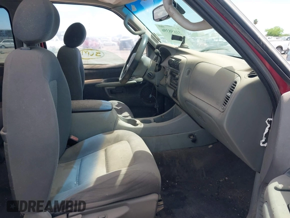 2003 Ford Explorer Sport XLS z VIN 1FMZU70E33UB96279, wystawiony jako IAAI lot #39023527 z przebiegiem 183 504 mil mil oraz . Historia ofert i sprzedaży dostępna na DreamBid. Obrazek 5.
