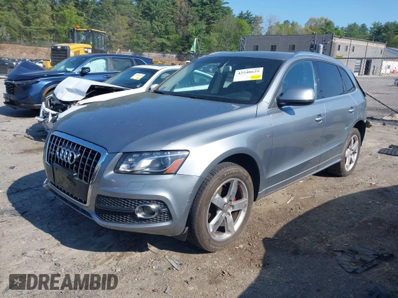 2011 Audi Q5 Premium Plus z VIN WA1DKAFP8BA075736, wystawiony jako IAAI lot #42240625 z przebiegiem 130 788 mil mil oraz . Historia ofert i sprzedaży dostępna na DreamBid. Obrazek 2.