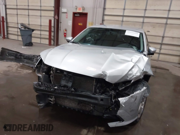2016 Volkswagen Passat S z VIN 1VWAS7A30GC013577, wystawiony jako IAAI lot #42231654 z przebiegiem 84 918 mil mil oraz . Historia ofert i sprzedaży dostępna na DreamBid. Obrazek 6.
