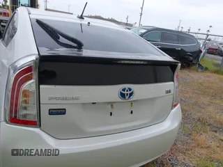 2015 Toyota Prius Four with VIN JTDKN3DU9F0399119, listed as a IAAI auction lot 42068084 with 1 mi miles. Bid and sale history available at carsss.com. Image 16.