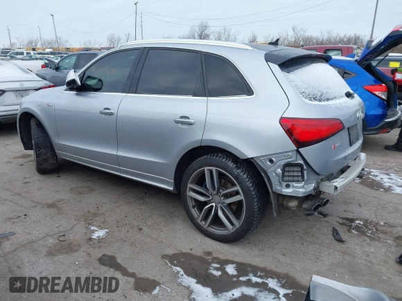 2016 Audi SQ5 Premium Plus with VIN WA1CCAFP6GA078389, listed as a IAAI auction lot 41315181 with 153,918 mi miles. Bid and sale history available at carsss.com. Image 3.