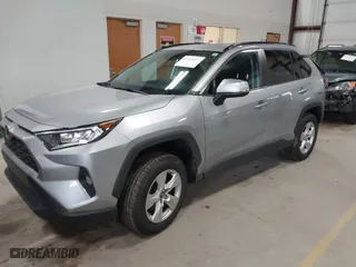 2019 Toyota RAV4 XLE with VIN 2T3P1RFV0KW081275, listed as a IAAI auction lot 41689832 with 72,963 mi miles. Bid and sale history available at carsss.com. Image 17.