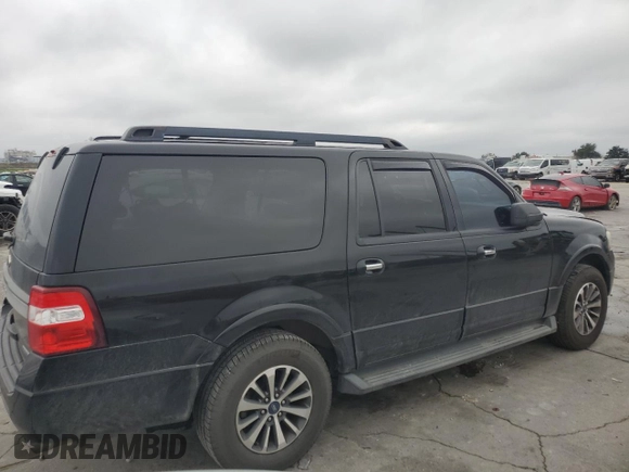 2016 Ford Expedition EL XLT with VIN 1FMJK1HT9GEF23528, listed as a Copart auction lot 82247574 with 185,529 mi miles and Salvage Title. Bid and sale history available at carsss.com. Image 3.