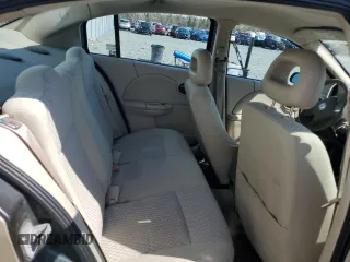 2007 Saturn ION ION 2 z VIN 1G8AJ55F17Z173246, wystawiony jako Copart lot #54895055 z przebiegiem 166 669 mil mil oraz Tytuł czysty. Historia ofert i sprzedaży dostępna na DreamBid. Obrazek 10.