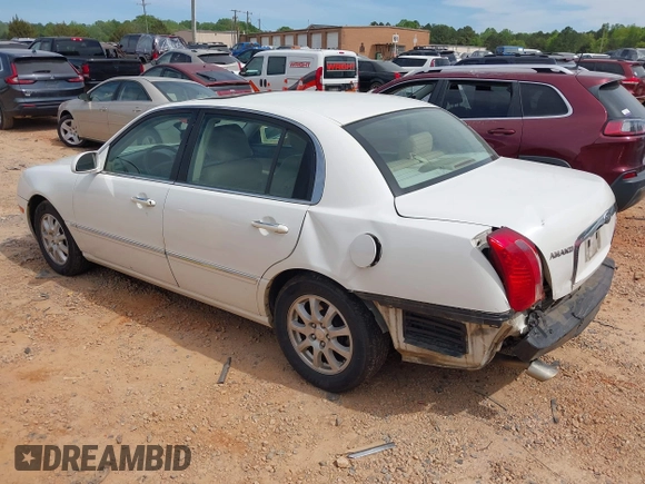 2008 Kia Amanti with VIN KNALD125485162564, listed as a IAAI auction lot 42059764 with 312,755 mi miles. Bid and sale history available at carsss.com. Image 3.