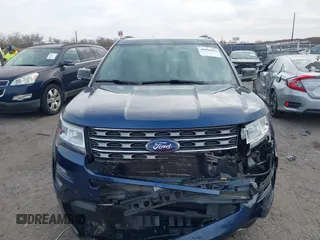 2017 Ford Explorer XLT with VIN 1FM5K8D86HGD80541, listed as a IAAI auction lot 40900499 with 128,179 mi miles and . Bid and sale history available at carsss.com. Image 13.