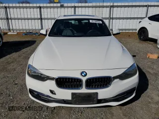 2017 BMW 3 Series 330i with VIN WBA8B9C51HK884830, listed as a Copart auction lot 46190095 with 139,786 mi miles and Clean Title. Bid and sale history available at carsss.com. Image 5.
