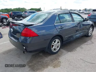 2007 Honda Accord EX с VIN 1HGCM567X7A158015, выставлен на аукционе IAAI как лот 42173705 с пробегом 214 953 миль миль и . История ставок и продаж доступна на DreamBid. Изображение 4.
