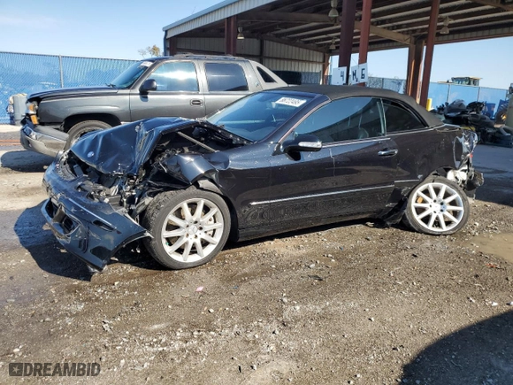2007 Mercedes-Benz CLK-Class 3.5L with VIN WDBTK56F97T080700, listed as a Copart auction lot 88722495 with 83,909 mi miles and Salvage Title. Bid and sale history available at carsss.com. Image 1.