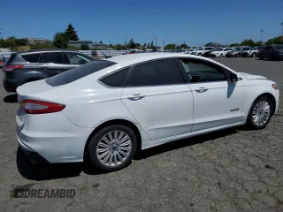 2014 Ford Fusion SE Hybrid with VIN 3FA6P0LU5ER104422, listed as a Copart auction lot 58584425 with 166,419 mi miles and Salvage title. Bid and sale history available at DreamBid. Image 3.