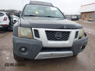 2011 Nissan Xterra S z VIN 5N1AN0NW2BC516750, wystawiony jako IAAI lot #41517051 z przebiegiem 254 662 mil mil oraz . Historia ofert i sprzedaży dostępna na DreamBid. Obrazek 12.