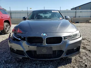 2015 BMW 3 Series 328i xDrive z VIN WBA3B3C59FJ985561, wystawiony jako Copart lot #55222995 z przebiegiem 116 610 mil mil oraz Szkoda całkowita • Salvage title. Historia ofert i sprzedaży dostępna na DreamBid. Obrazek 5.