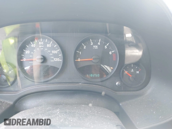 2009 Jeep Patriot Sport with VIN 1J4FT28B69D124812, listed as a IAAI auction lot 41437621 with 118,250 mi miles. Bid and sale history available at carsss.com. Image 7.