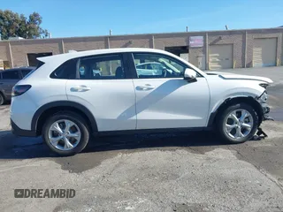2024 Honda HR-V LX with VIN 3CZRZ1H34RM754640, listed as a IAAI auction lot 41525058 with 14,611 mi miles. Bid and sale history available at carsss.com. Image 14.