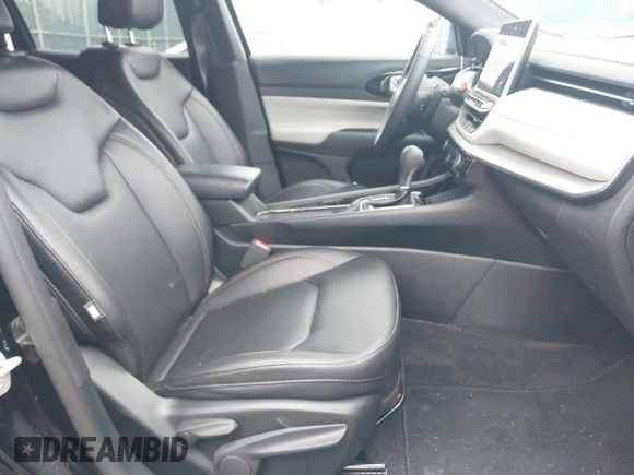2024 Jeep Compass Limited with VIN 3C4NJDCN9RT151212, listed as a IAAI auction lot 42424870 with 19,032 mi miles and . Bid and sale history available at DreamBid. Image 5.