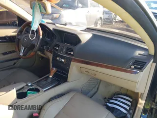 2013 Mercedes-Benz E-Class E 350 with VIN WDDKJ8JB5DF213183, listed as a IAAI auction lot 41891419 with 132,564 mi miles. Bid and sale history available at carsss.com. Image 5.
