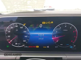 2024 Mercedes-Benz GLE 450 with VIN 4JGFB5KB6RB158663, listed as a IAAI auction lot 42415861 with 19,110 mi miles and . Bid and sale history available at DreamBid. Image 7.