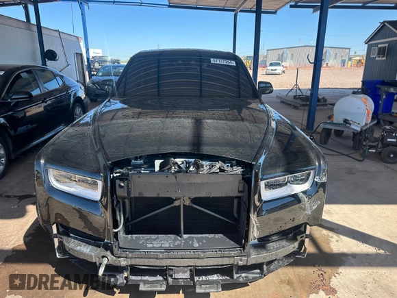 2018 Rolls-Royce Phantom z VIN SCA687S53JU104584, wystawiony jako Copart lot #67137354 z przebiegiem 11 034 mil mil oraz Szkoda całkowita • Salvage title. Historia ofert i sprzedaży dostępna na DreamBid. Obrazek 5.