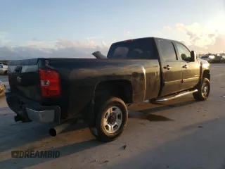2007 Chevrolet Silverado 3500HD SRW LTZ with VIN 1GCHC33637F552594, listed as a Copart auction lot 85814244 with Not Provided miles and Salvage Title. Bid and sale history available at DreamBid. Image 3.