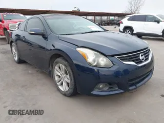 2012 Nissan Altima 2.5 S with VIN 1N4AL2EP6CC206350, listed as a IAAI auction lot 41633973 with 143,664 mi miles. Bid and sale history available at carsss.com. Image 1.