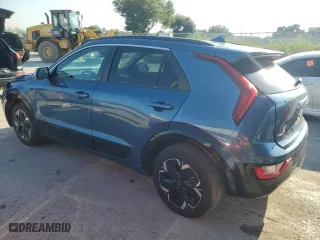 2023 Kia Niro EV Wind with VIN KNDCR3L16P5024860, listed as a Copart auction lot 72225364 with 13,133 mi miles and Clean Title. Bid and sale history available at carsss.com. Image 2.