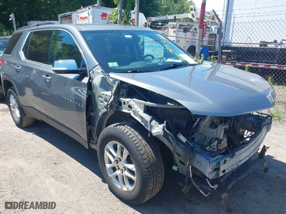 2019 Chevrolet Traverse LT Cloth with VIN 1GNEVGKW5KJ154242, listed as a IAAI auction lot 39713013 with 60,444 mi miles. Bid and sale history available at carsss.com. Image 1.