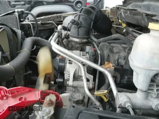 2011 Ram 1500 SLT z VIN 1D7RV1GT5BS516785, wystawiony jako IAAI lot #41369434 z przebiegiem 150 283 mil mil oraz . Historia ofert i sprzedaży dostępna na DreamBid. Obrazek 24.