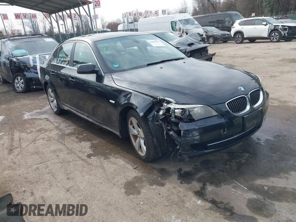 2008 BMW 5 Series 528xi with VIN WBANV13538CZ56228, listed as a IAAI auction lot 41842631 with 92,806 mi miles. Bid and sale history available at carsss.com. Image 1.