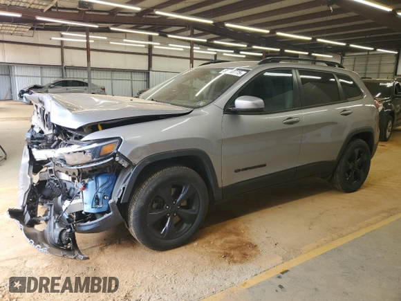 2019 Jeep Cherokee Altitude с VIN 1C4PJMLX0KD367701, выставлен на аукционе Copart как лот 55210775 с пробегом 64 079 миль миль и Списание • Salvage title. История ставок и продаж доступна на DreamBid. Изображение 1.