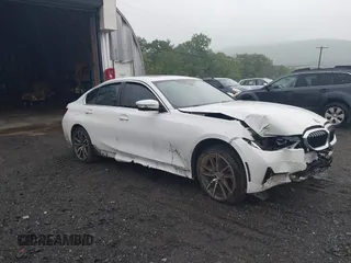 2022 BMW 3 Series 330i xDrive with VIN 3MW5R7J00N8C66079, listed as a IAAI auction lot 42216017 with 29,485 mi miles and . Bid and sale history available at DreamBid. Image 1.