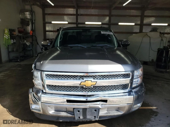 2013 Chevrolet Silverado 1500 LT with VIN 1GCRCSE03DZ359654, listed as a Copart auction lot 46849555 with 130,822 mi miles and Clean Title. Bid and sale history available at carsss.com. Image 5.
