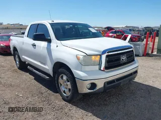 2012 Toyota Tundra z VIN 5TFRM5F15CX043186, wystawiony jako IAAI lot #41761536 z przebiegiem 204 550 mil mil oraz . Historia ofert i sprzedaży dostępna na DreamBid. Obrazek 1.
