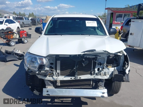 2014 Toyota Tacoma z VIN 5TFNX4CN0EX036172, wystawiony jako IAAI lot #42257113 z przebiegiem 171 601 mil mil oraz . Historia ofert i sprzedaży dostępna na DreamBid. Obrazek 13.