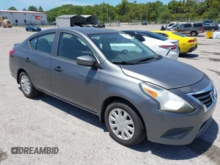 2016 Nissan Versa S Plus with VIN 3N1CN7AP6GL850122, listed as a IAAI auction lot 42167881 with 88,303 mi miles. Bid and sale history available at carsss.com. Image 1.