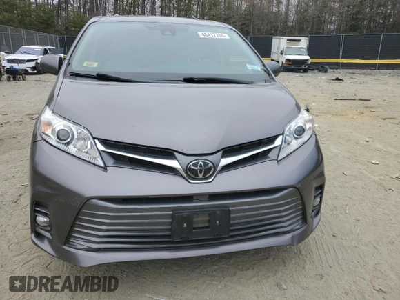 2018 Toyota Sienna XLE Auto Access Seat with VIN 5TDYZ3DC3JS948891, listed as a Copart auction lot 48417705 with 36,318 mi miles and Salvage Title. Bid and sale history available at carsss.com. Image 5.