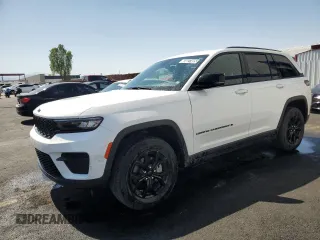 2024 Jeep Grand Cherokee Altitude with VIN 1C4RJHAG2RC142165, listed as a Copart auction lot 63027485 with 40,161 mi miles and Clean title. Bid and sale history available at DreamBid. Image 1.