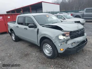 2024 Ford Maverick XL with VIN 3FTTW8B90RRB20819, listed as a IAAI auction lot 41534203 with 14,447 mi miles. Bid and sale history available at carsss.com. Image 1.