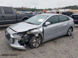 2020 Hyundai Ioniq Hybrid Blue with VIN KMHC65LC2LU225981, listed as a IAAI auction lot 40965219 with NaN miles. Bid and sale history available at carsss.com. Image 18.