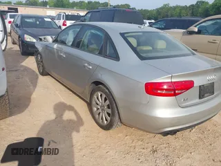 2014 Audi A4 Premium z VIN WAUAFAFLXEN017518, wystawiony jako IAAI lot #42276002 z przebiegiem 139 906 mil mil oraz . Historia ofert i sprzedaży dostępna na DreamBid. Obrazek 3.