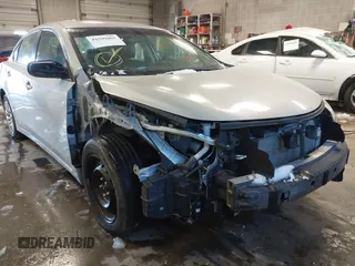 2015 Nissan Altima 2.5 S with VIN 1N4AL3AP3FC450926, listed as a IAAI auction lot 41599401 with 109,275 mi miles. Bid and sale history available at carsss.com. Image 14.