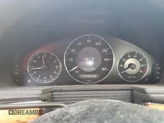 2008 Mercedes-Benz E 350 Luxury z VIN WDBUF87X38B227604, wystawiony jako Copart lot #58847165 z przebiegiem 153 387 mil mil oraz Czysty tytuł • Clean title. Historia ofert i sprzedaży dostępna na DreamBid. Obrazek 9.