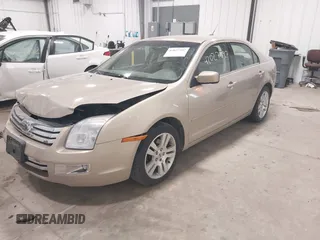 2007 Ford Fusion SEL with VIN 3FAHP02187R185614, listed as a IAAI auction lot 42027597 with 165,466 mi miles. Bid and sale history available at carsss.com. Image 2.